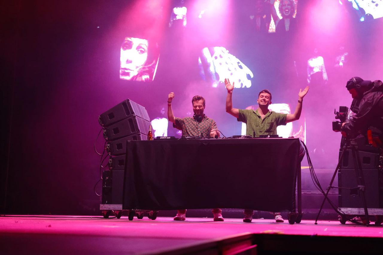 Bon Entendeur performing at Francofolies de Bulgarie 2023 — photograph 5 of 15.