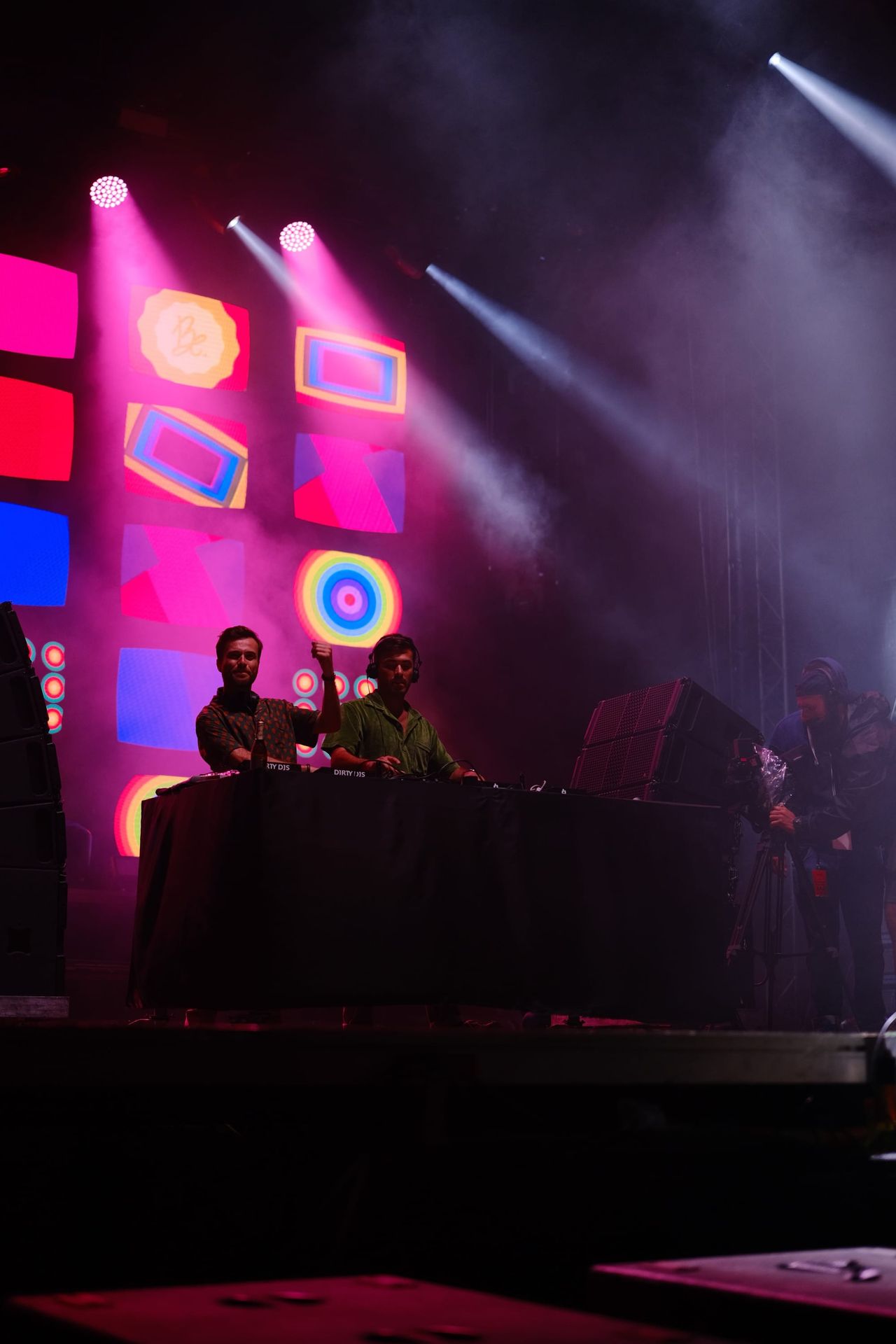 Bon Entendeur performing at Francofolies de Bulgarie 2023 — photograph 6 of 15.