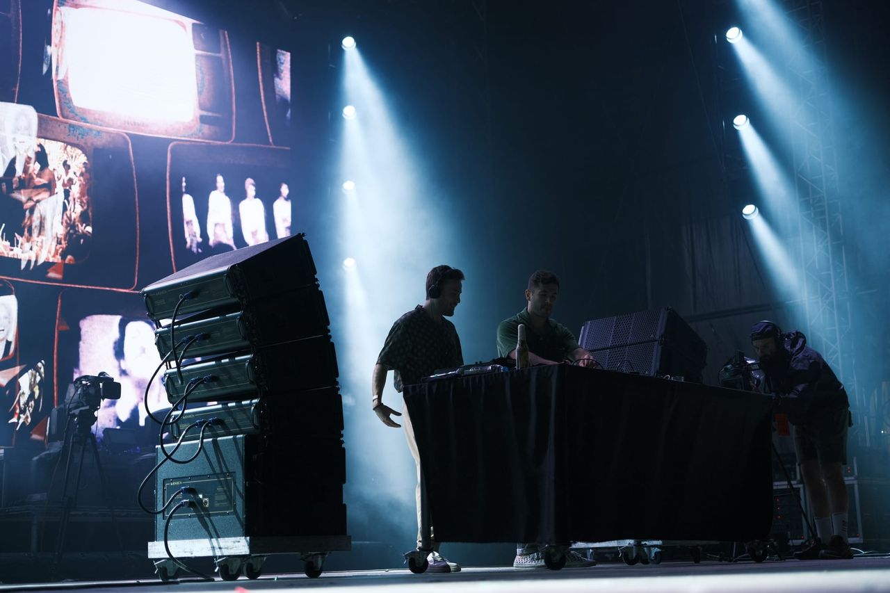 Bon Entendeur performing at Francofolies de Bulgarie 2023 — photograph 13 of 15.
