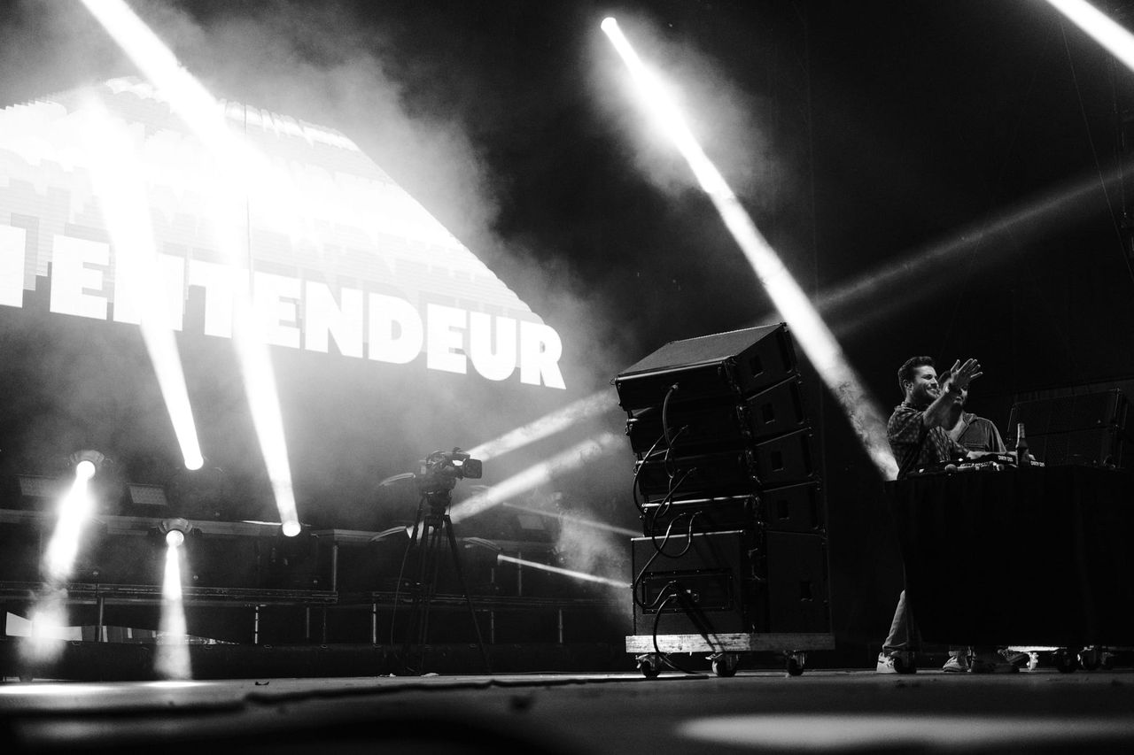Bon Entendeur performing at Francofolies de Bulgarie 2023 — photograph 15 of 15.
