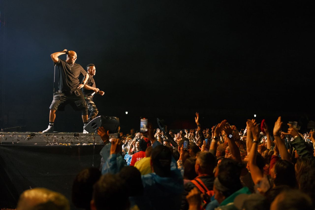 Gente de Zona performing at Francofolies de Bulgarie 2023 — photograph 54 of 107.
