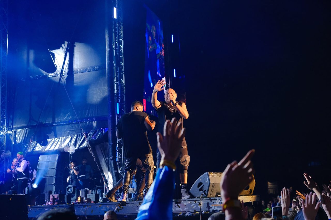 Gente de Zona performing at Francofolies de Bulgarie 2023 — photograph 97 of 107.
