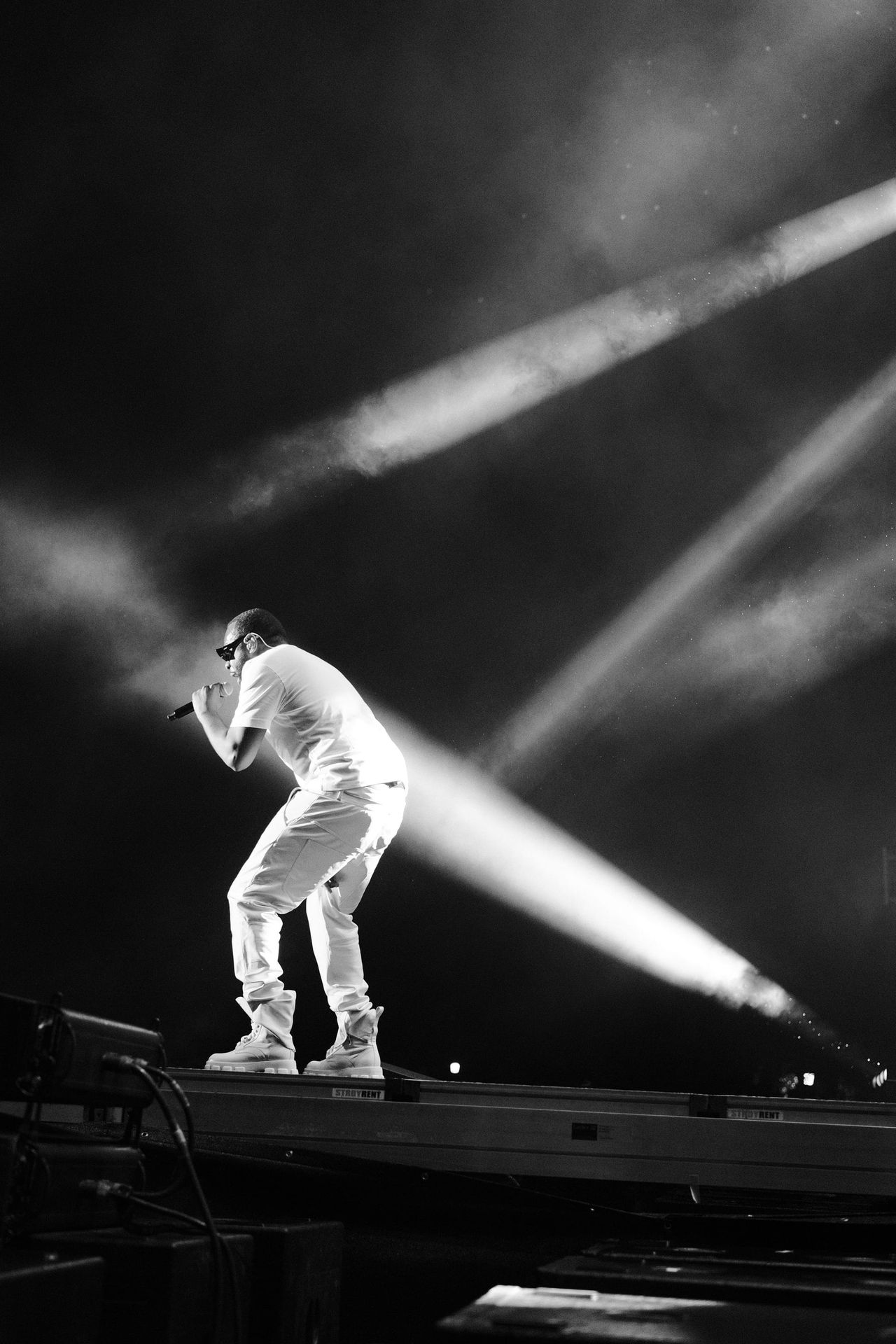 GIMS at Francofolies de Bulgarie 2023 — photograph 52 of 68.