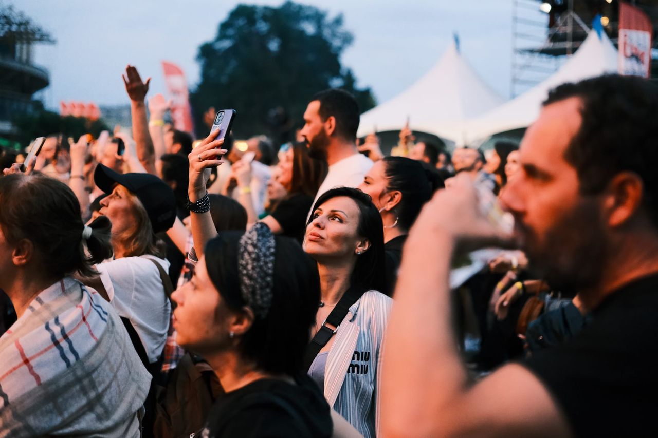 Imany performing at Francofolies de Bulgarie 2023 — photograph 31 of 40.