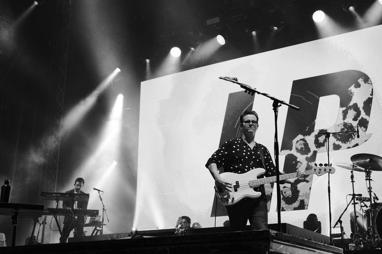 LP performing at Francofolies de Bulgarie 2023 — photograph 16 of 32.
