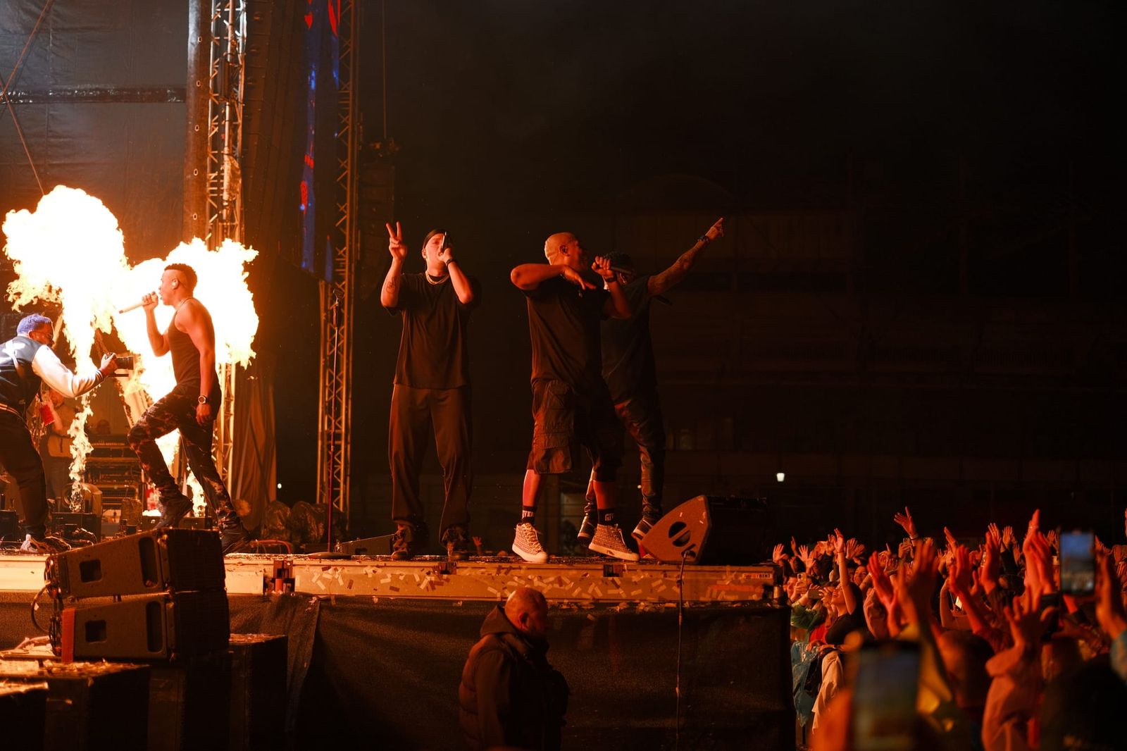 Gente de Zona performing at Francofolies de Bulgarie 2023 — photograph 67 of 107.