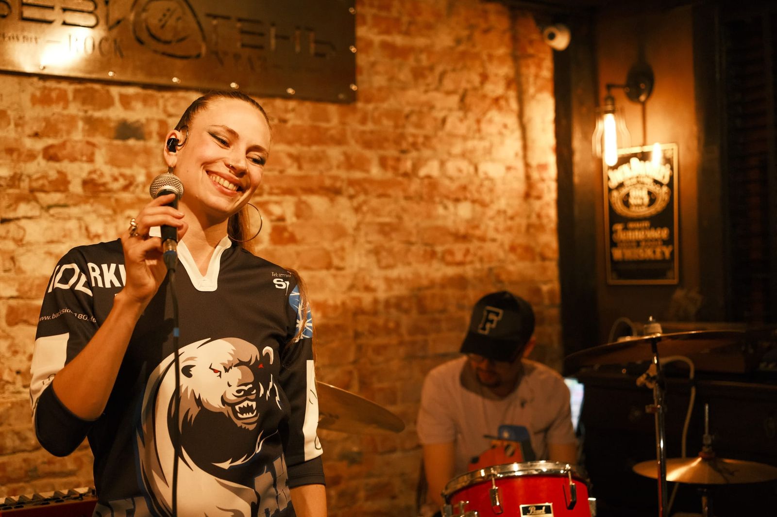 Leona Berlin at Spike Showcase · 2
