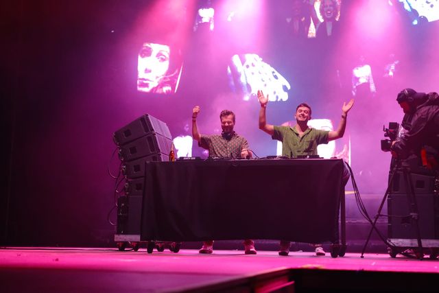 Bon Entendeur performing at Francofolies de Bulgarie 2023 — photograph 5 of 15.