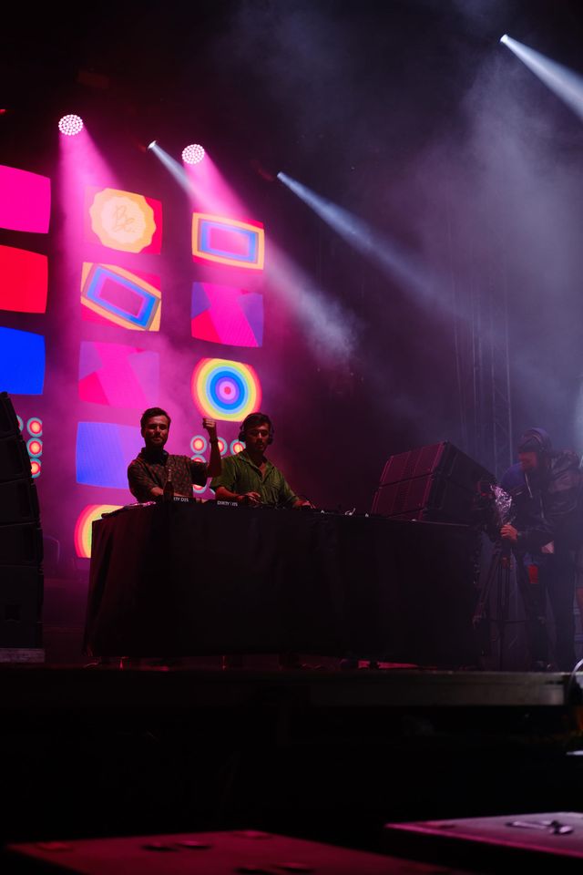 Bon Entendeur performing at Francofolies de Bulgarie 2023 — photograph 6 of 15.