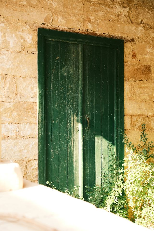 Cyprus Episodes #1 · 6
