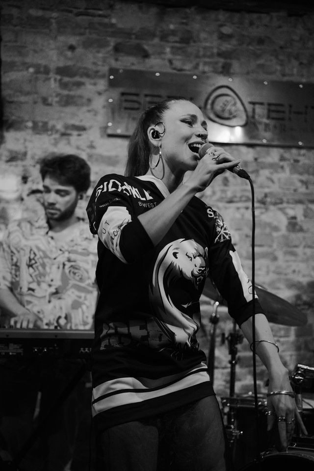 Leona Berlin at Spike Showcase · 9