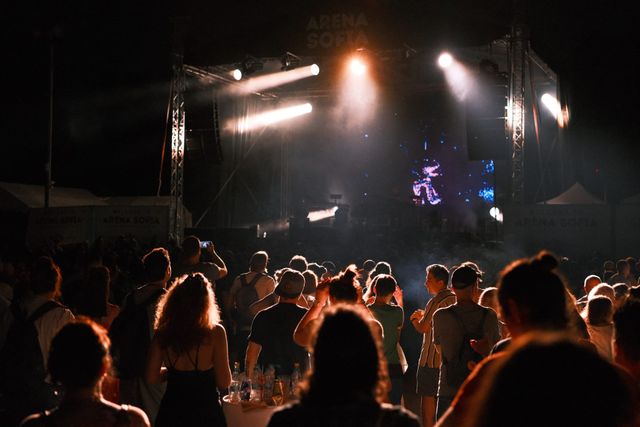 UNKLE x Steven Weston performing at Sofia Live Fest 2023 — photograph 74 of 77.